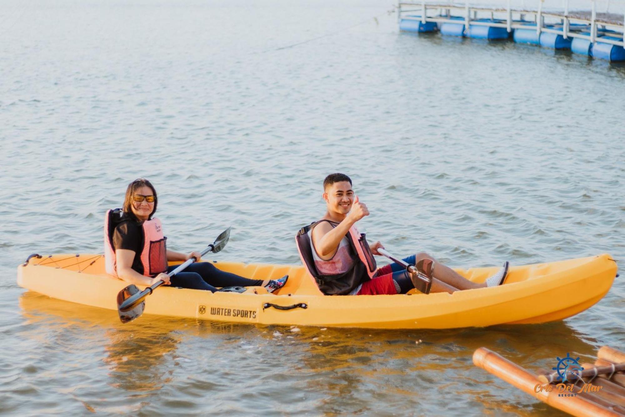 Cris Del Mar Resort Bolinao エクステリア 写真