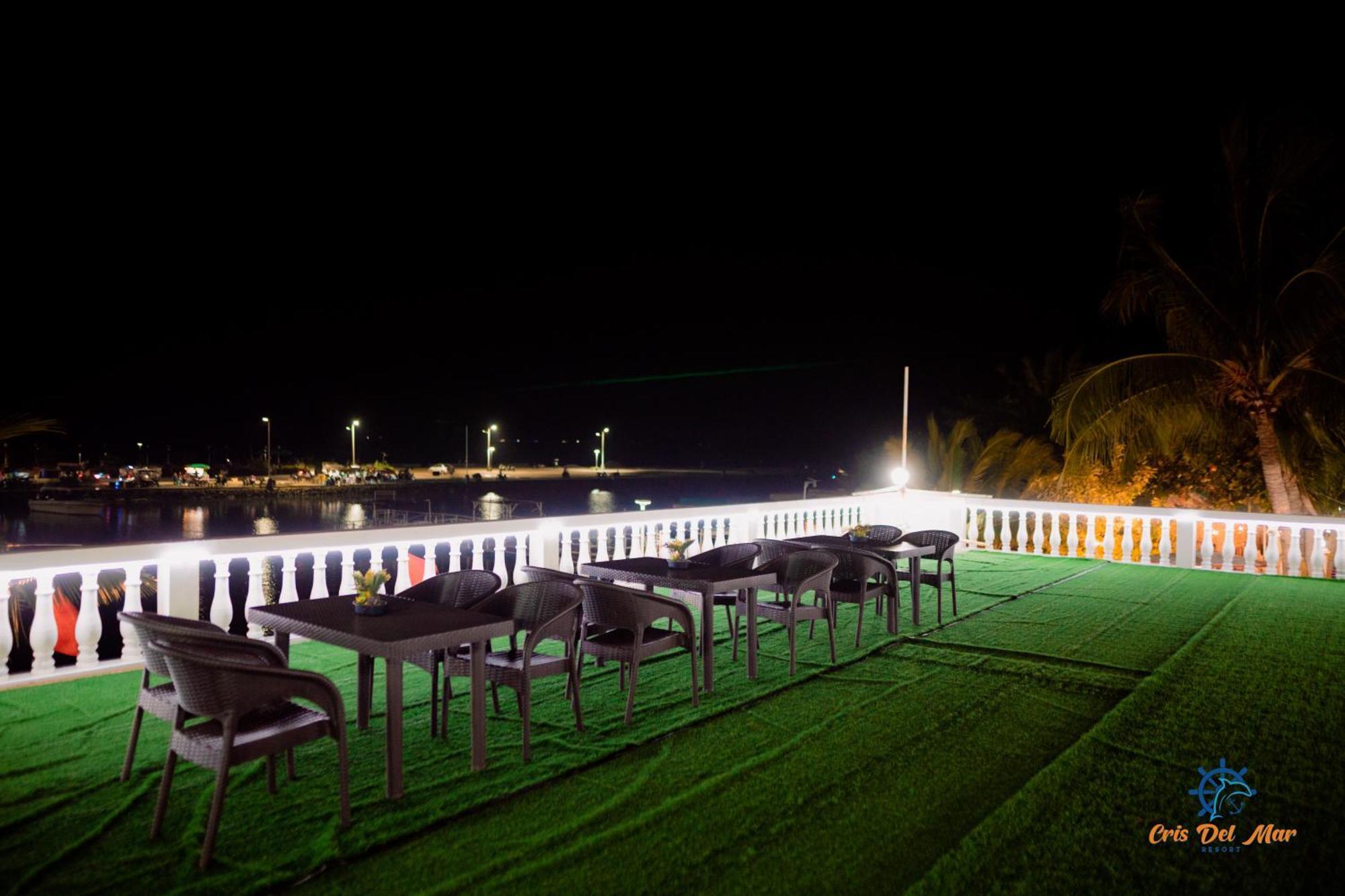 Cris Del Mar Resort Bolinao エクステリア 写真