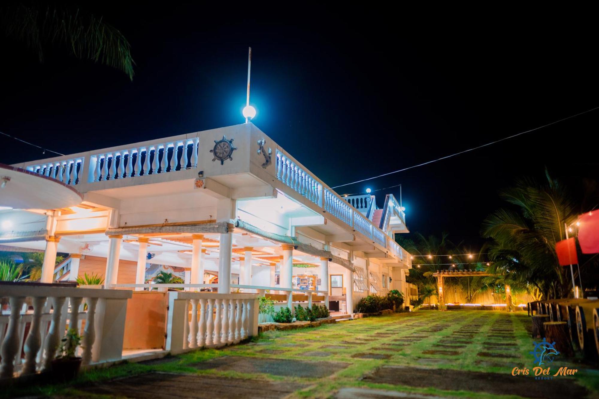 Cris Del Mar Resort Bolinao エクステリア 写真