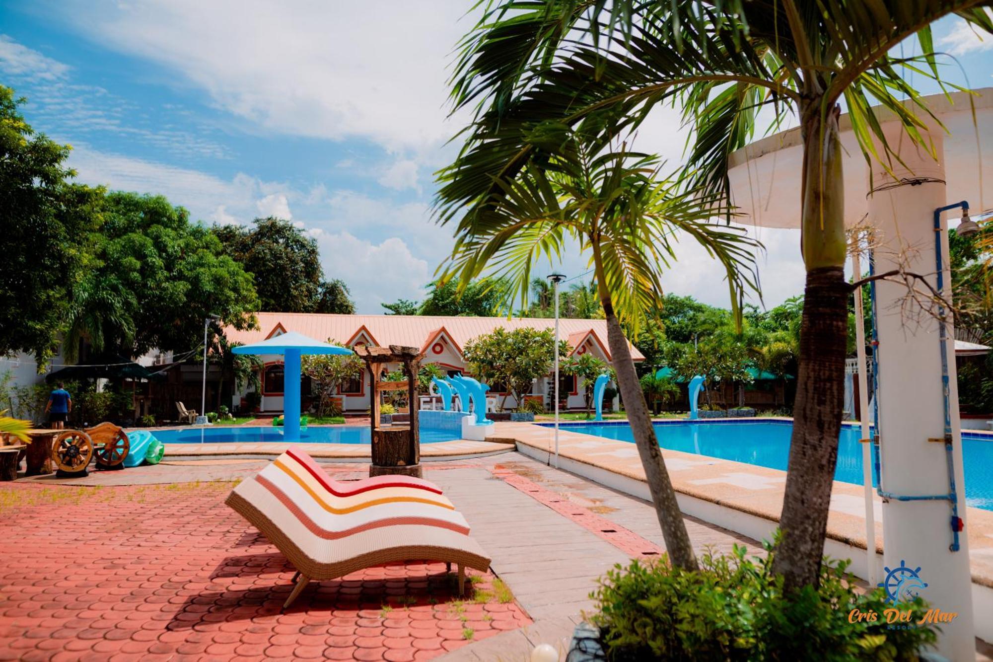 Cris Del Mar Resort Bolinao エクステリア 写真