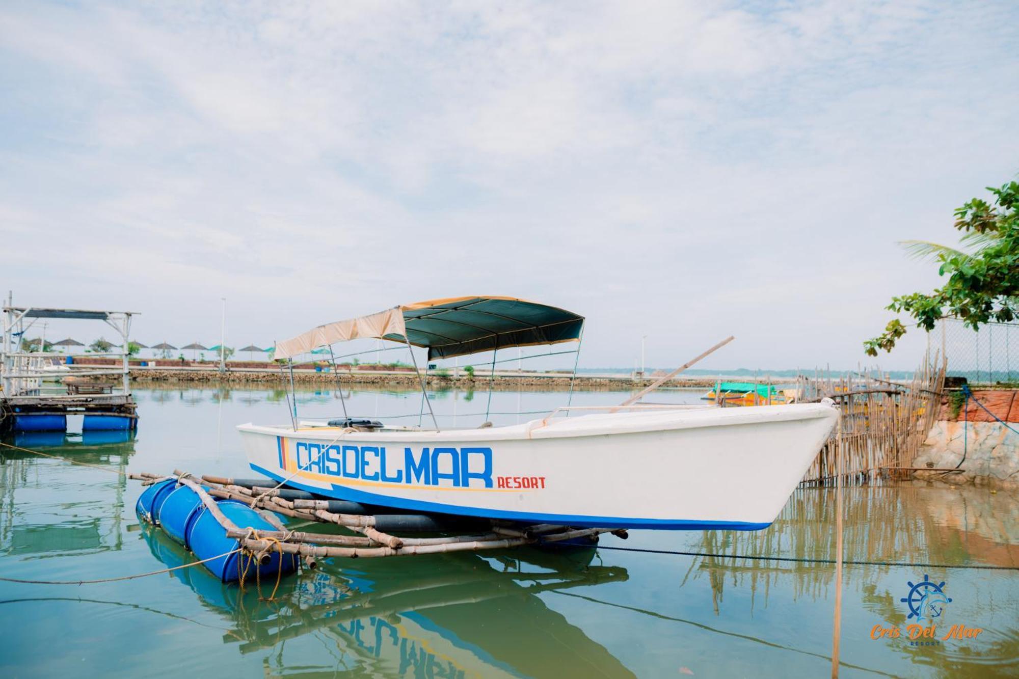 Cris Del Mar Resort Bolinao エクステリア 写真